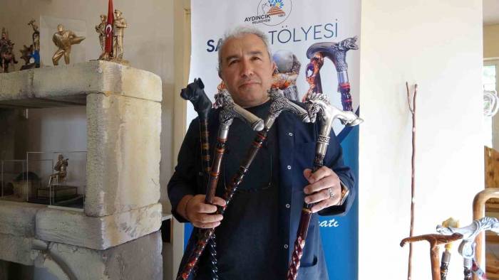 Bu Bastonlar Tarih Ve Kültür Yayıyor