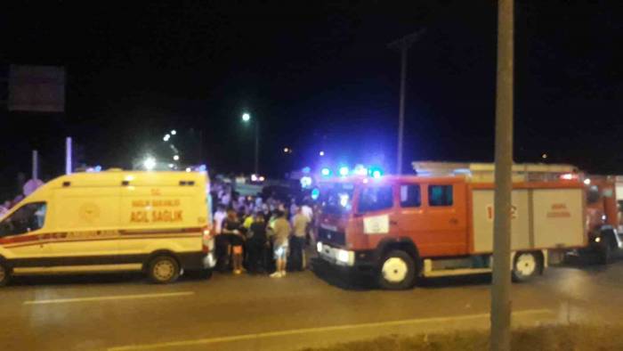 Işık İhlali Kazaya Neden Oldu: 5 Yaralı