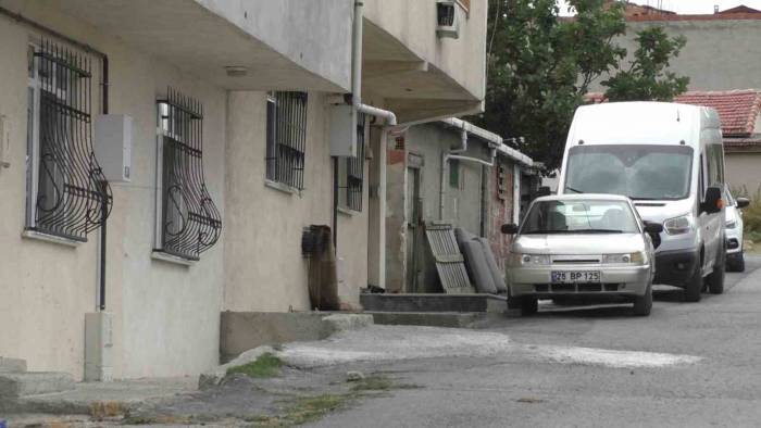 İgdaş Doğalgazı Olmayan Vatandaşın Evine Hat Çekmek İçin 45 Bin Tl İstedi