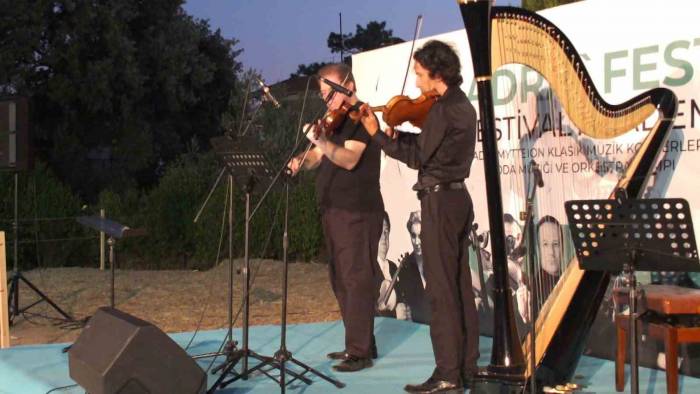 Balıkesir’de Antik Mekandaki Konser İlgi Gördü