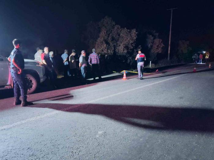 Otomobilin Çarptığı Yaya Hayatını Kaybetti