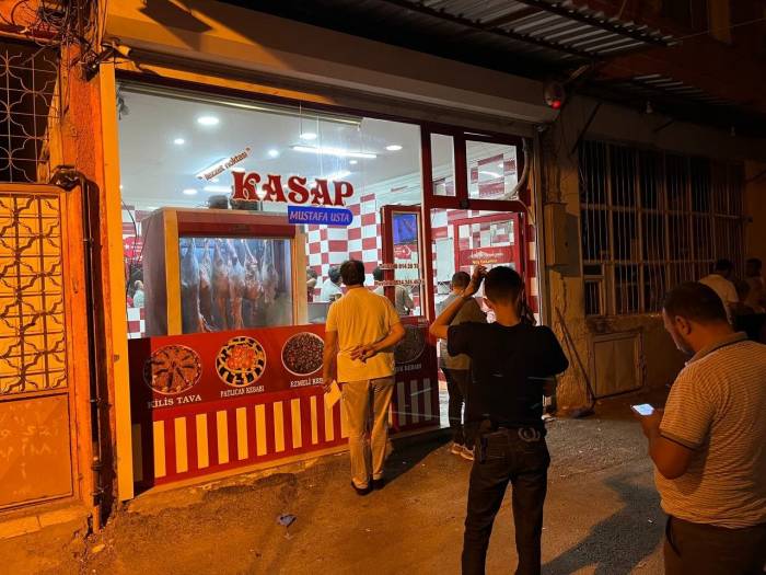 Kilis’te Bir Kişinin Yaralandığı Silahlı Kavga Kamerada