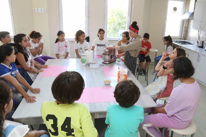 Küçükçekmece Belediyesi Yaz Sanat Atölyeleri Başladı