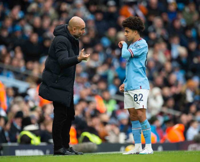 Manchester City, Rico Lewis’in Sözleşmesini 2028 Yılına Kadar Uzattı