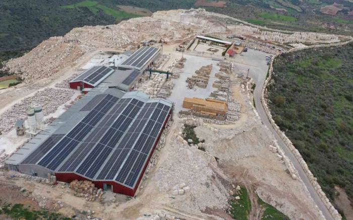 Manisa’nın Travertenleri Dünyayı Kaplıyor