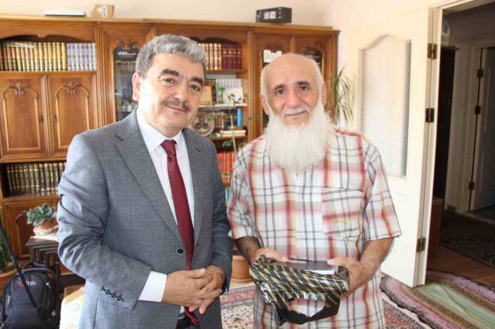 Yaşar Dede’ye Evde Matematik Dersi