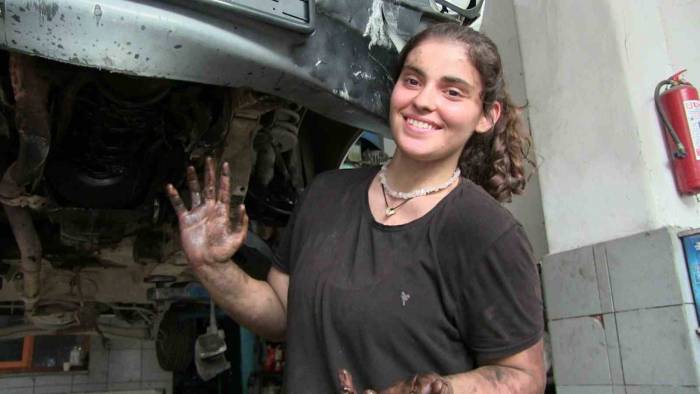 Babasının Oto Tamirhanesine Oyun Oynamak İçin Gitti, Motor Ustası Oldu
