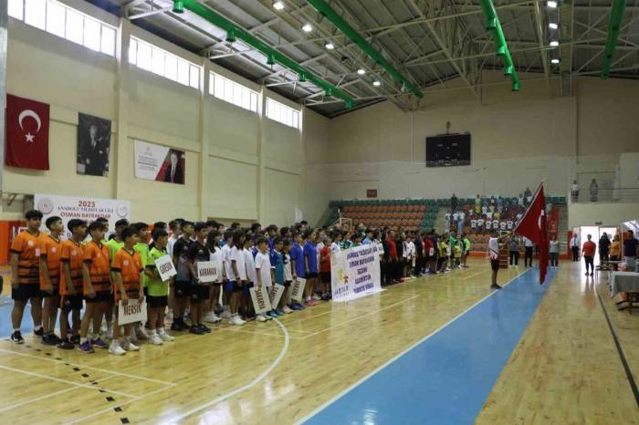 Aydın’da Badmintonun Yıldızları Parlıyor