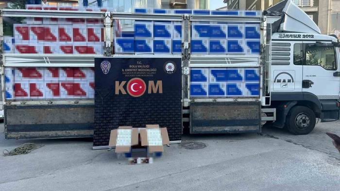 Bolu’da 5 Milyon Değerindeki Kaçak Sigara Ürünleri Ele Geçirildi