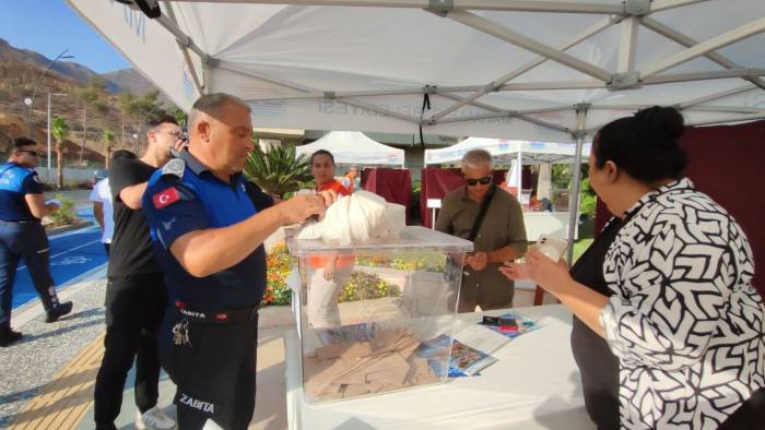 İçmeler Çok Amaçlı Salon Projesinin Halk Oylamasında İlk Gün Tamamlandı