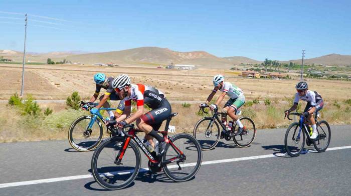 9 Ülkeden Sporcular Meydandan Erciyes’e Pedal Çevirecek