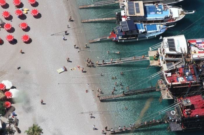 Kelebekler Vadisi’ne Jandarmadan Uyarı Tabelası