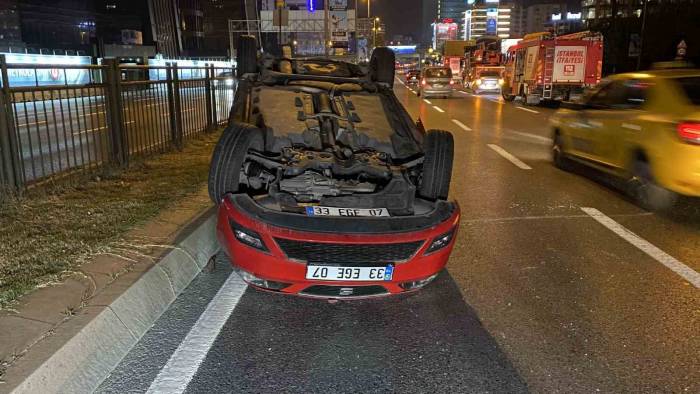Zincirlikuyu’da Taksiye Çarpan Otomobil Takla Attı: 2 Yaralı