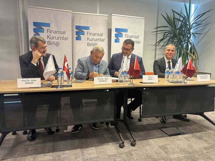 Tasarruf Finansman Akademiye Girdi