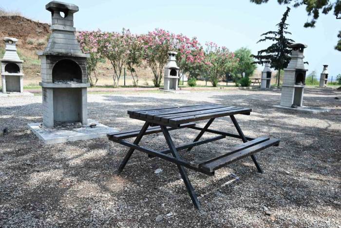 Piknikçilerin İlk Tercihi Kındılçeşme