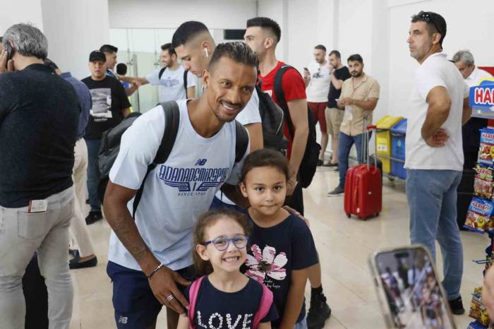 Adana Demirspor Hırvatistan’a Gitti