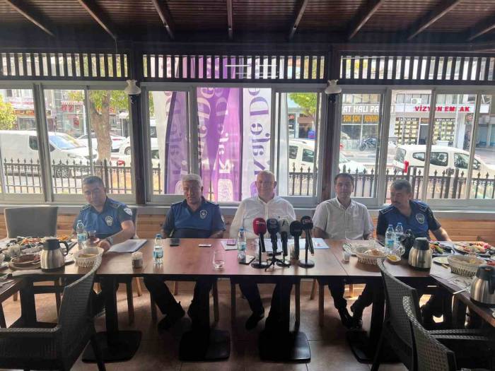 Afyonkarahisar’ın 8 Aylık Dilenci Operasyonları Bilançosu Açıklandı