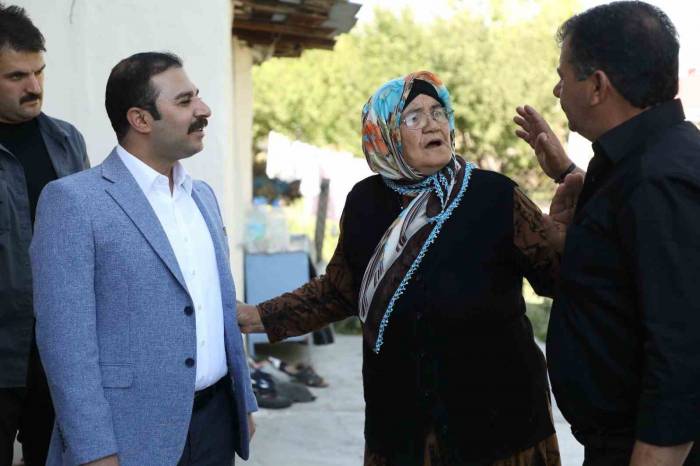 Taşkın Vatandaşlarla Buluştu