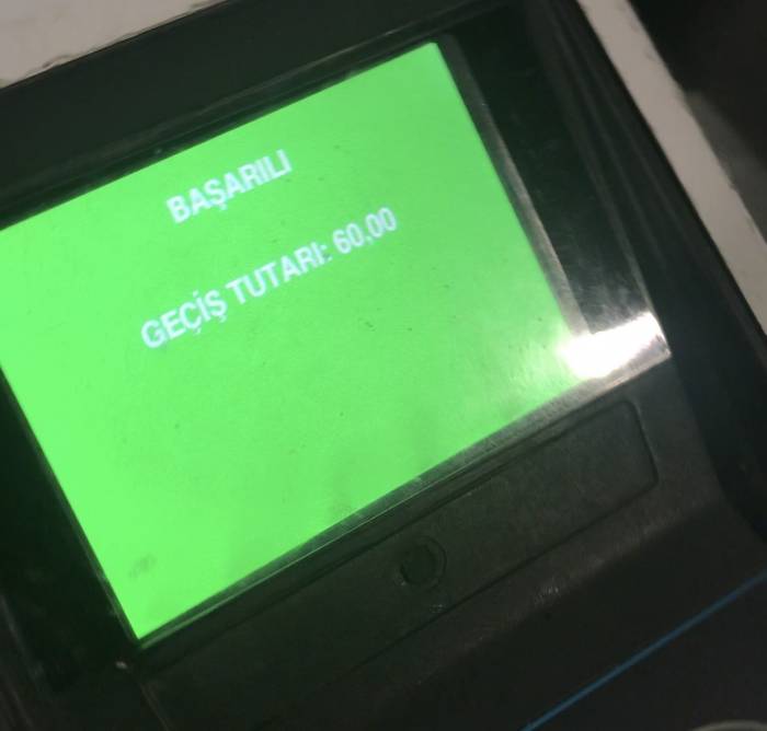 Metrobüste Kredi Kartı Vurgunu; 3 Katı Fiyat Alınıyor