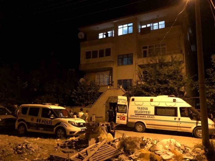 Tartıştığı Kocasını Av Tüfeği İle Öldürdü