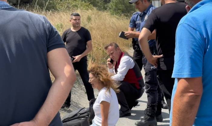 Arnavutköy’de Kaza Sonrası Şoka Giren Hostes Gözyaşlarına Hakim Olamadı