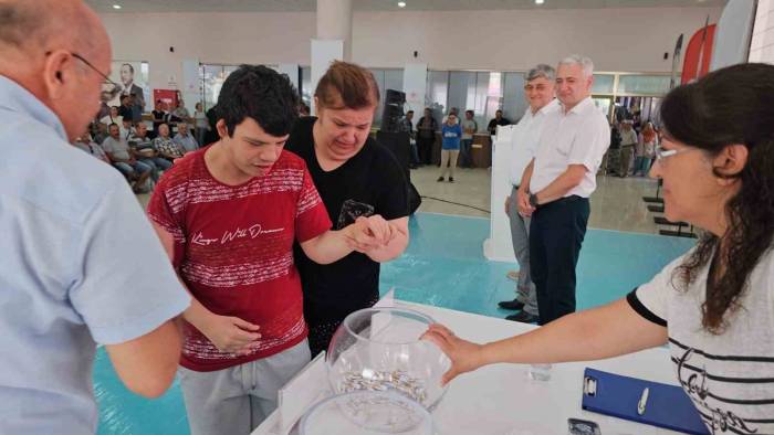 Kuyucak’ta Toki Kuraları Çekildi