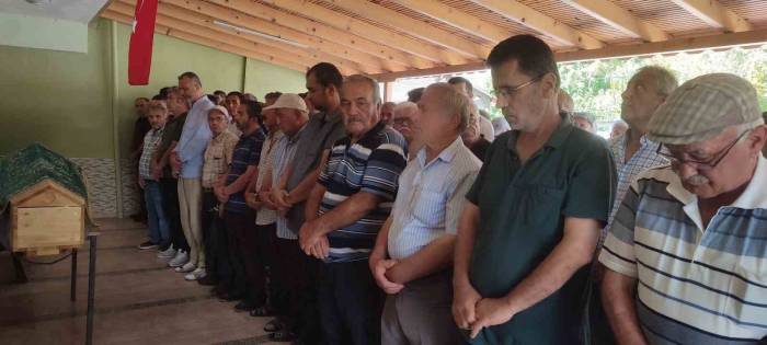 2 Kişinin Öldüğü Kazadan Yaralı Kurtulan Kadın Yaşanan Korku Dolu Anları Gözyaşları İle Anlattı