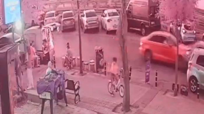 Kaza Fotoğrafı Çekmek İstedi, Kurşunların Hedefi Oldu