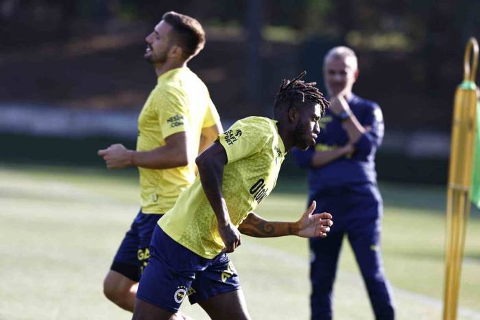 Fenerbahçe, Samsunspor Maçı Hazırlıklarını Sürdürdü