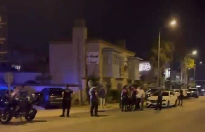 Çeşme’de Eğlence Mekanında Silahlı Kavga: 1 Ölü, 7 Yaralı