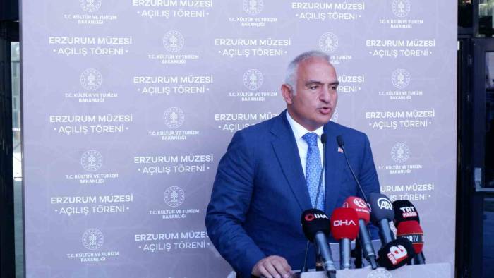 Palandöken Kültür Yolu Festivali Bakan Ersoy’un Katılımıyla Başladı