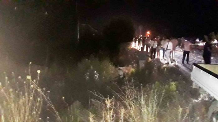 Milas-bodrum Karayolunda Kaza: 1 Ölü, 8 Yaralı