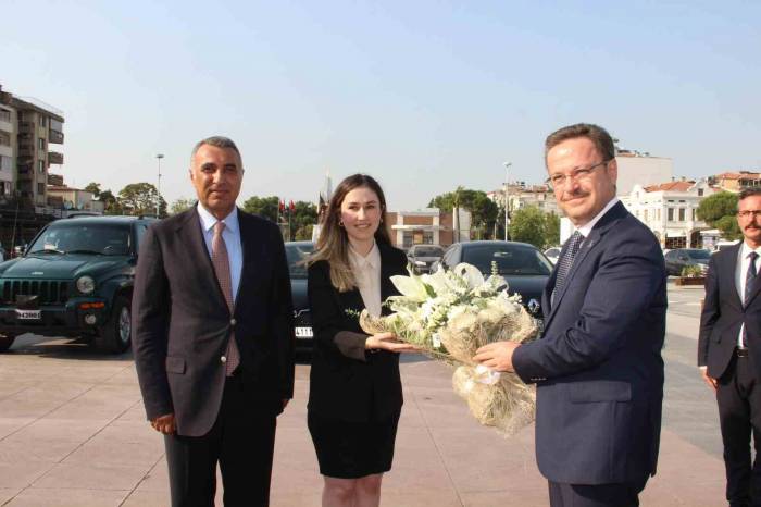 Manisa Valisi Enver Ünlü Göreve Başladı