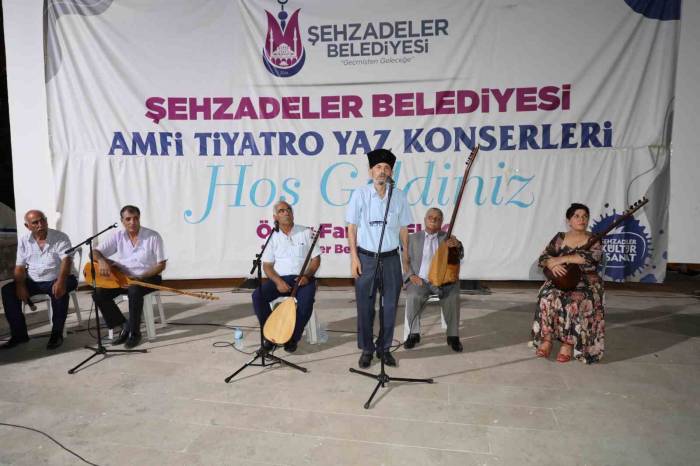 Ağlayan Kaya ‘Aşıklar Bayramı’na Ev Sahipliği Yaptı