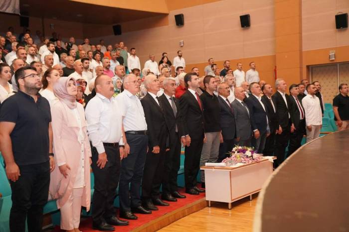 Mhp’li Bulut, "Liderimizin Bir Çağrısıyla Tüm Milliyetçiler Çizmeyi Giymeye Hazır"