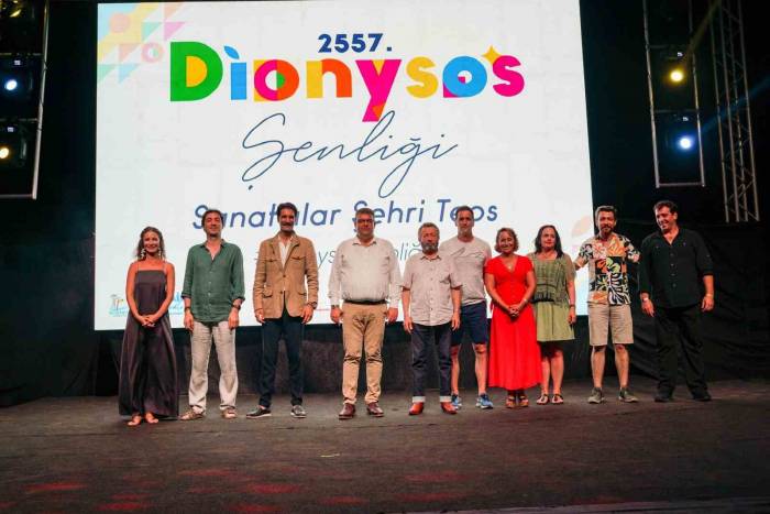 Seferihisar 2557 Yıllık Şenliğe Ev Sahipliği Yaptı