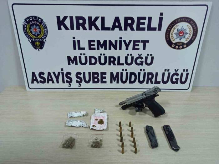 Kırklareli’nde Aranması Olan 2 Şüpheli Yakalandı