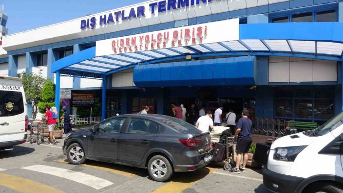 Arap Turistlerin Dönüş Yolculuğu Başladı