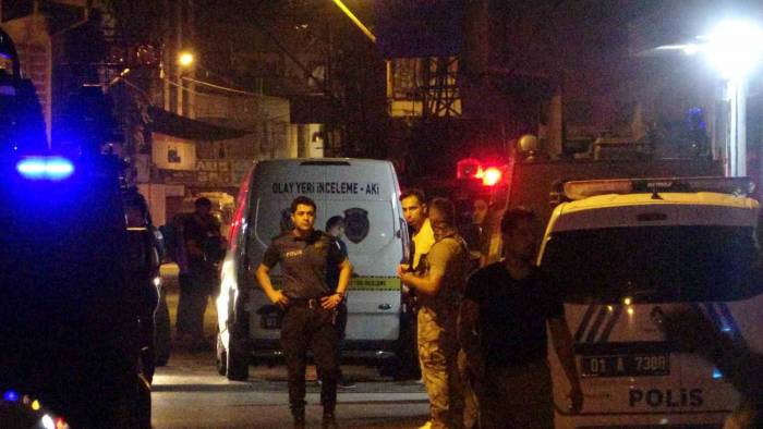 Adana’da Olaya Müdahale Eden Polis Bıçaklandı