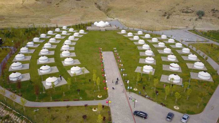 Ahlat, Malazgirt Zaferi’nin 952. Yıl Dönümü Kutlamalarına Hazır