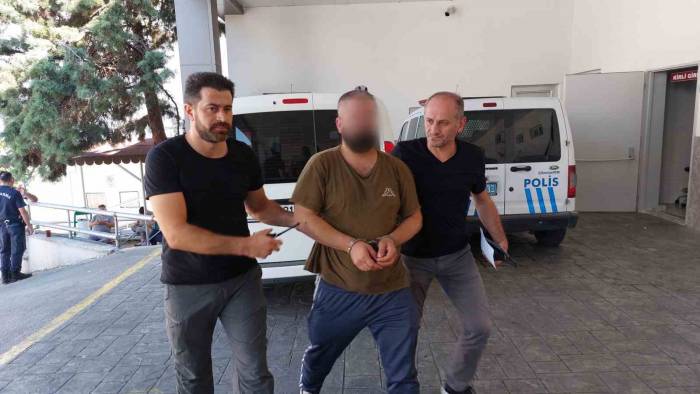 Dolmuş Derneği Binasını Yakmaya Kalktı