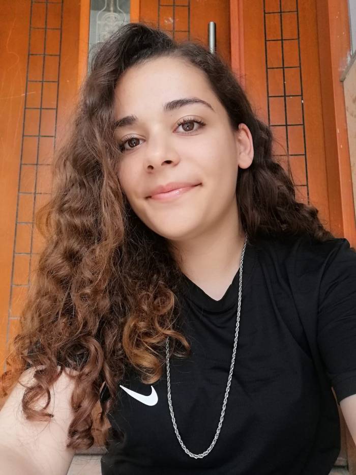 Esenyurt’ta 16 Yaşındaki Genç Kızdan 3 Gündür Haber Alınamıyor