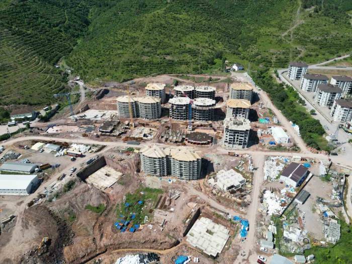 Barbaros Mahallesindeki Yeni Konutlarda Bir Yıl İçinde Hayat Başlayacak