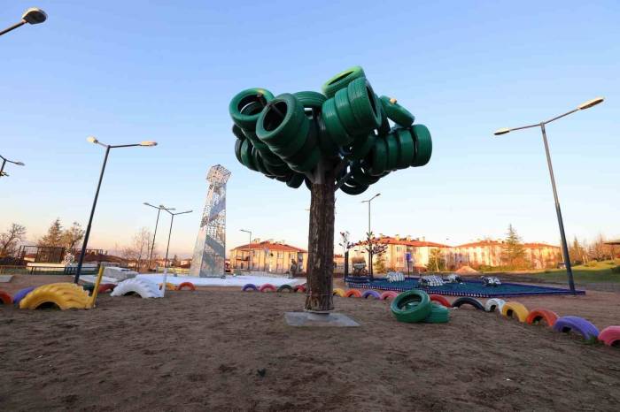 Çöplerden Park Yaptılar, Gören Şaşkına Dönüyor