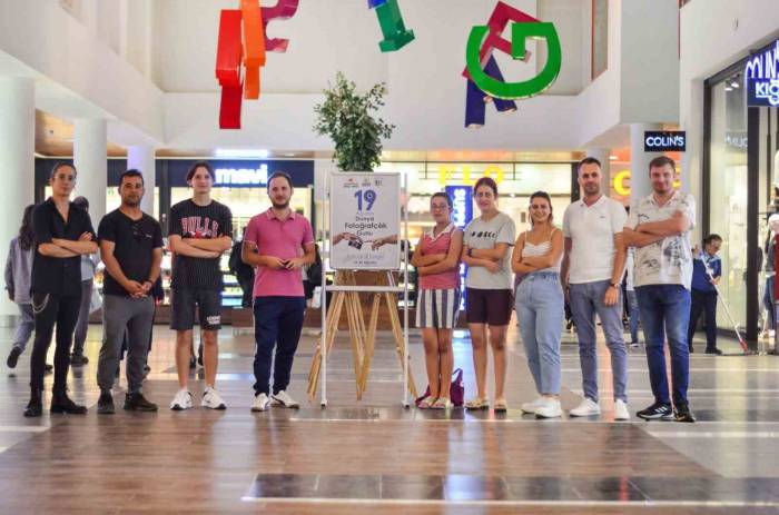 Manisalı Fotoğrafçılar ‘Dünya Fotoğrafçılık Günü’nü Sergiyle Kutladı