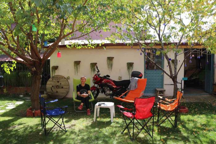 Motosiklet Tutkusuyla Kanseri Yenip Dünya Turuna Çıkmayı Planlıyor