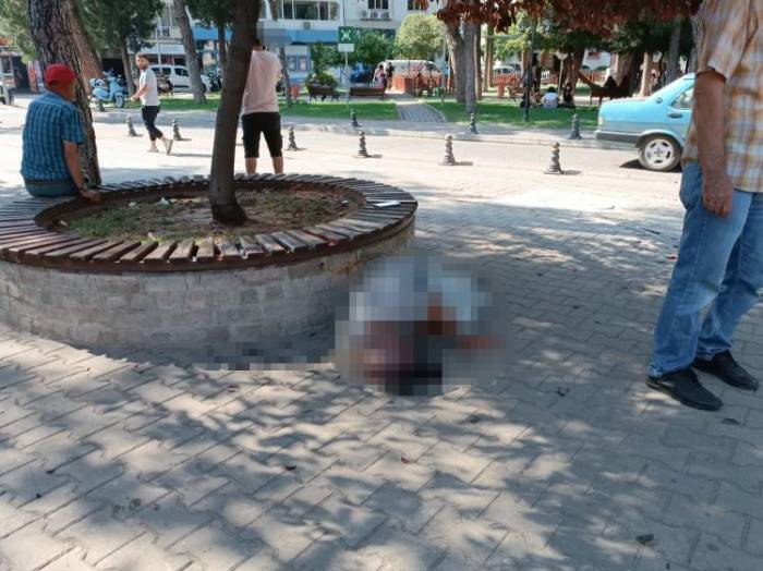 Son Sigarasını Yakamadan Hayatını Kaybetti