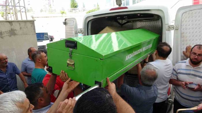 Yozgat’ta Otobüs Kazasında Ölenlerin Cenazeleri Memleketlerine Gönderildi