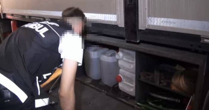 Tuzla’da Narkotik Operasyonu: 447 Kilogram Sıvı Metamfetamin Ele Geçirildi