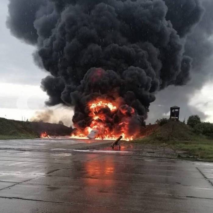Ukrayna, Rus Bombardıman Uçağını Vurdu